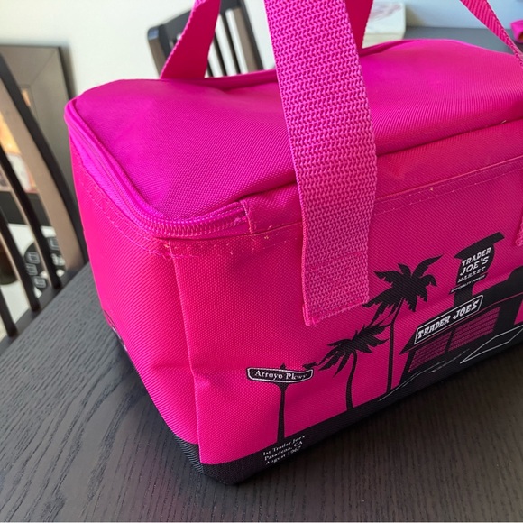 Trader Joe’s Insulated Bag - Picture 3 of 5